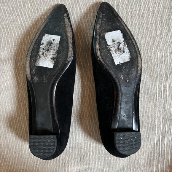 Dream SUEDE Vintage Prada flats in black - with a little button side - Picture 3 of 5